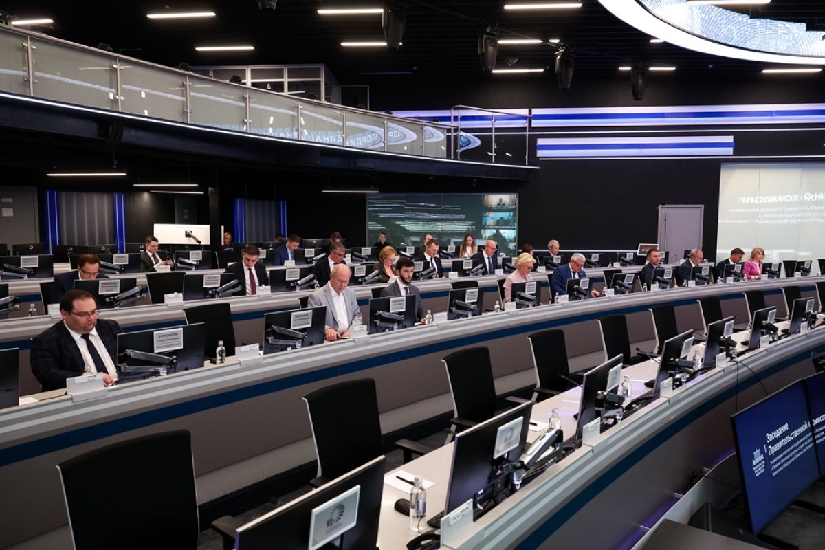 Дмитрий Миляев предложил внедрить во всех субъектах РФ Единый стандарт оценки показателя удовлетворенности жителей для занятий спортом Дмитрий Миляев предложил внедрить во всех субъектах РФ Единый стандарт оценки показателя удовлетворенности жителей для занятий спортом