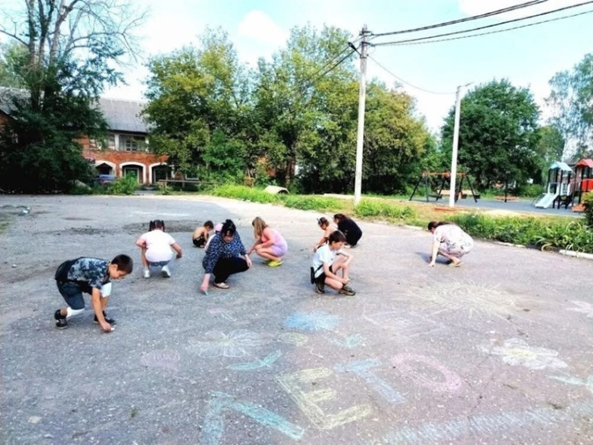 Юные дончане нарисовали лето Юные дончане нарисовали лето