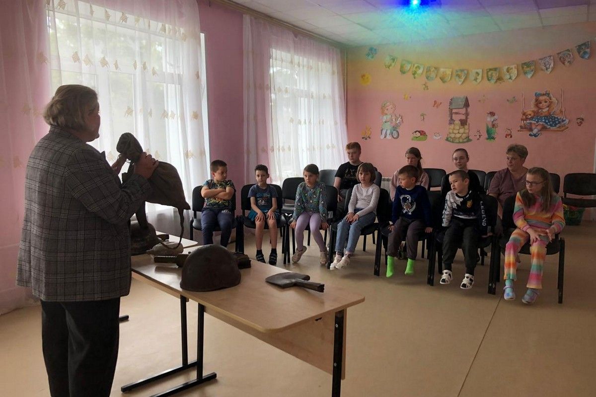 Особенным детям Донского показали настоящие музейные экспонаты Особенным детям Донского показали настоящие музейные экспонаты