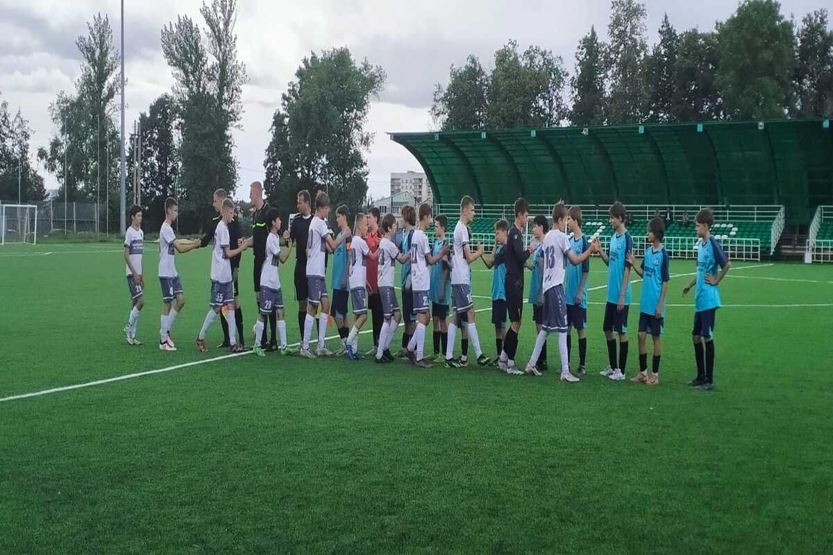 Донские футболисты проиграли в Орле: шансы на победу впереди Донские футболисты проиграли в Орле: шансы на победу впереди