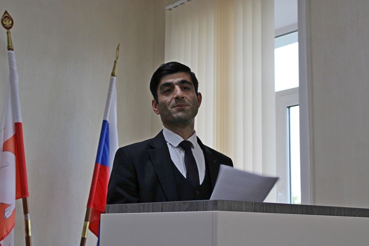 Представитель езидской общины рассказал об истории и жизни своего народа Представитель езидской общины рассказал об истории и жизни своего народа