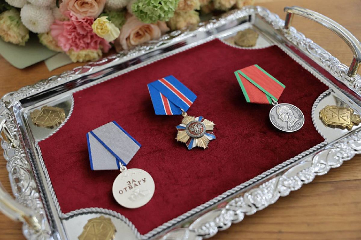 Дмитрий Миляев вручил награды участникам и волонтерам СВО Дмитрий Миляев вручил награды участникам и волонтерам СВО