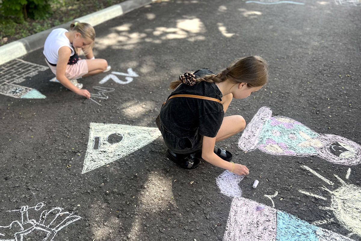 Донские школьники рисовали Россию Донские школьники рисовали Россию