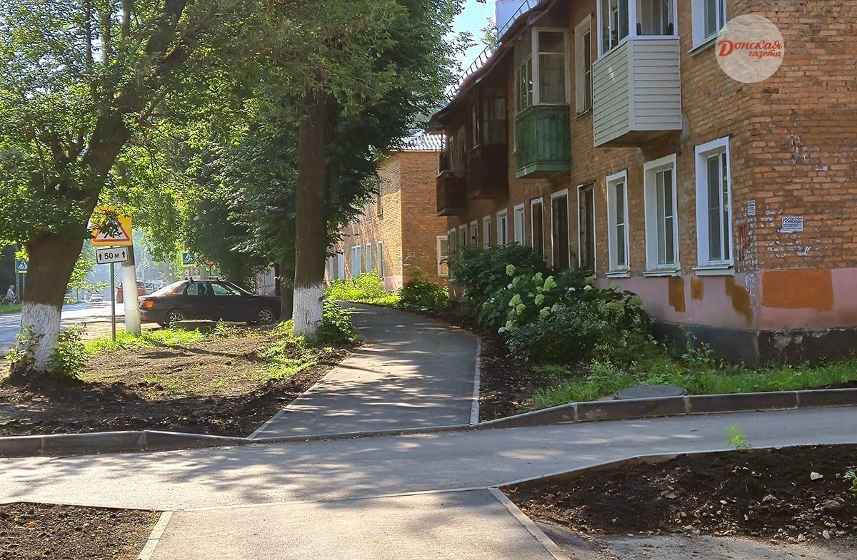 На улице Новой новый тротуар На улице Новой новый тротуар