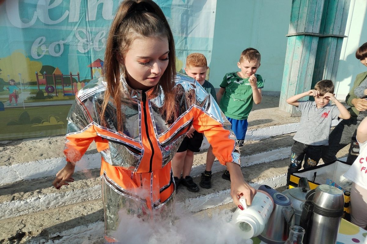 «Лето во дворах» с Клубом имени Руднева «Лето во дворах» с Клубом имени Руднева