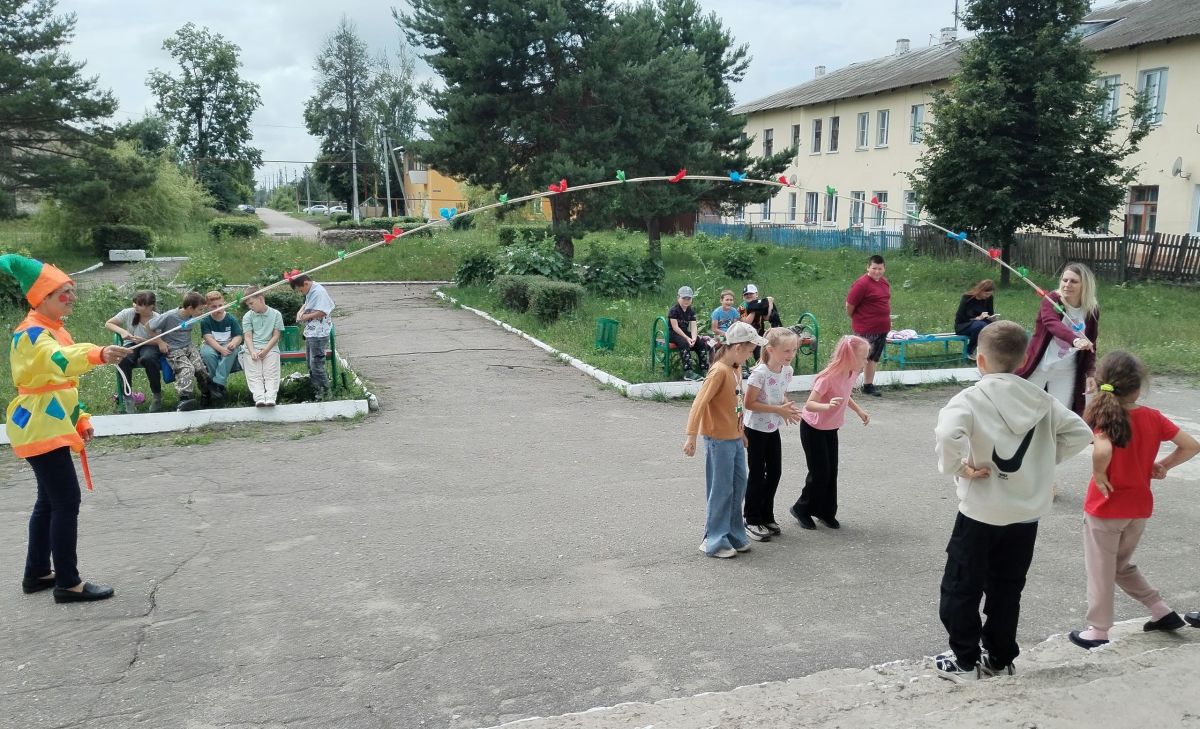 В Рудневе прошёл День русских забав В Рудневе прошёл День русских забав