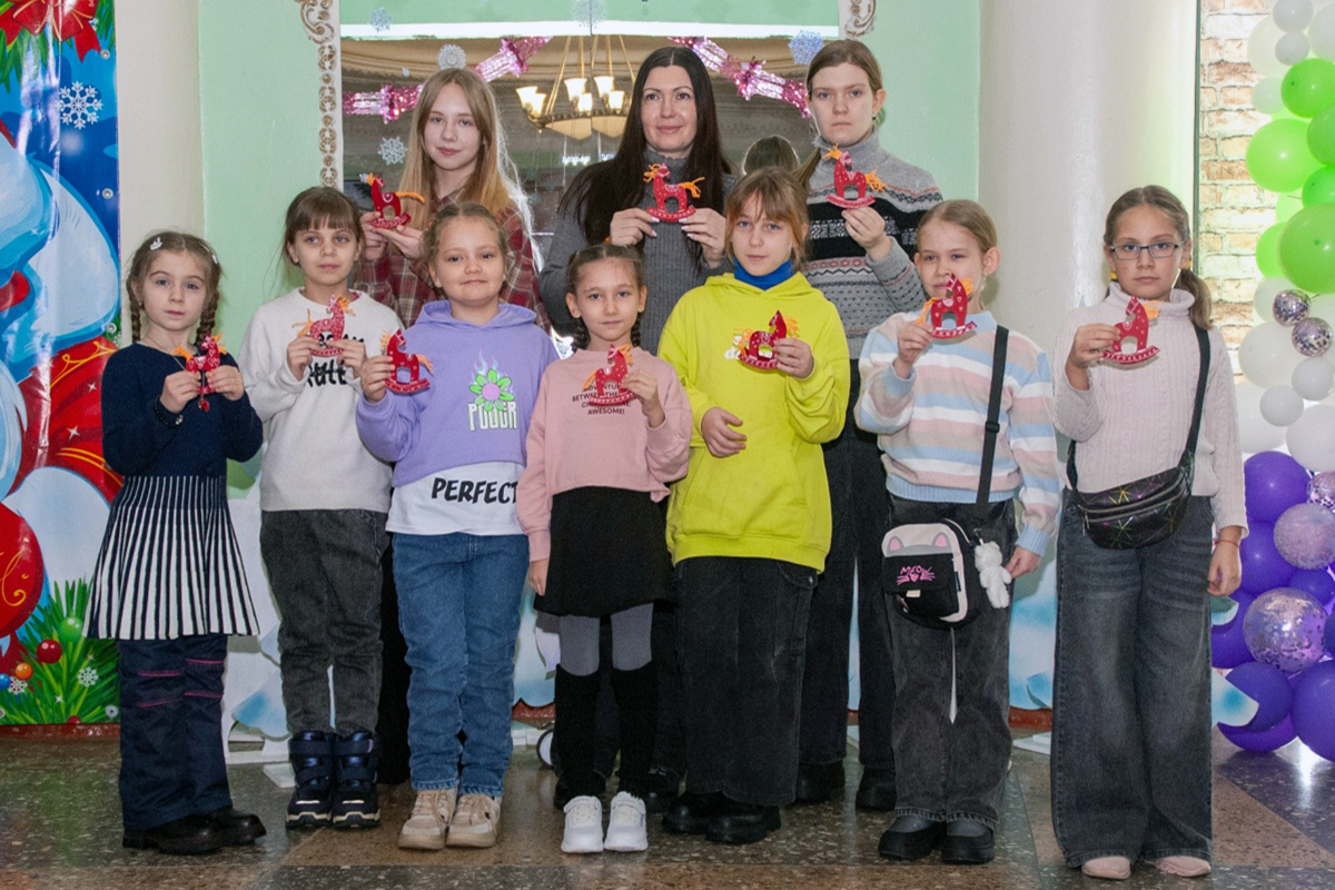 Марафон новогодних активностей продолжился мастер-классом Марафон новогодних активностей продолжился мастер-классом