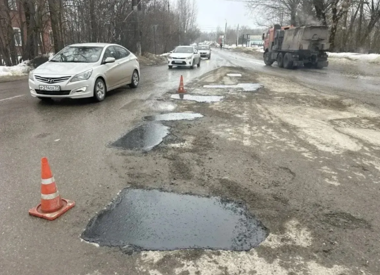 В Донском успешно завершен локальный ремонт асфальтового покрытия