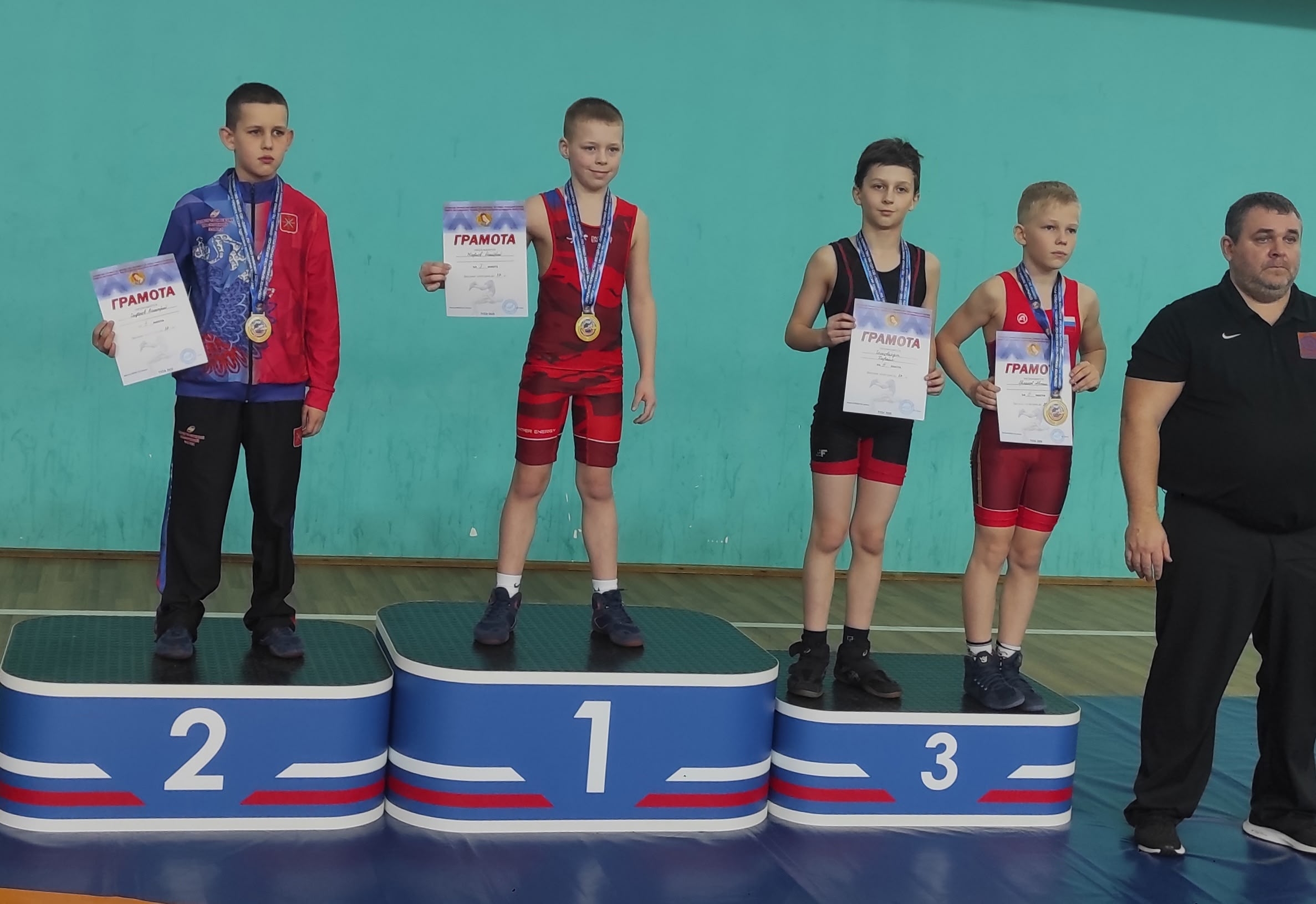 Борцы из Северо-Задонска выступили «на отлично» Борцы из Северо-Задонска выступили «на отлично»