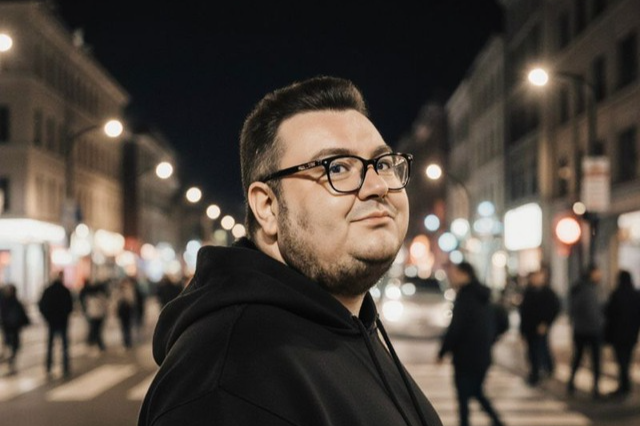 Дончанин Роман Вепринцев - победитель в номинации «Народный выбор» премии «Знание.Премия» Дончанин Роман Вепринцев - победитель в номинации «Народный выбор» премии «Знание.Премия»