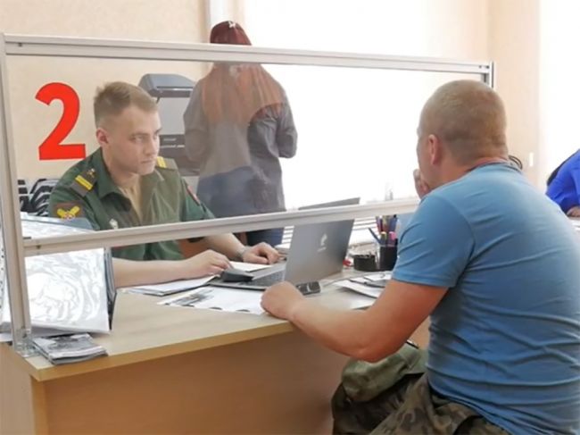 Жители Тульской области вступают в ряды Вооруженных сил РФ Жители Тульской области вступают в ряды Вооруженных сил РФ