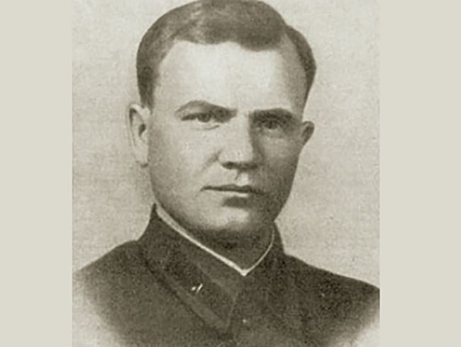 79 лет назад звание Героя Советского Союза было присвоено Владимиру Молодцову