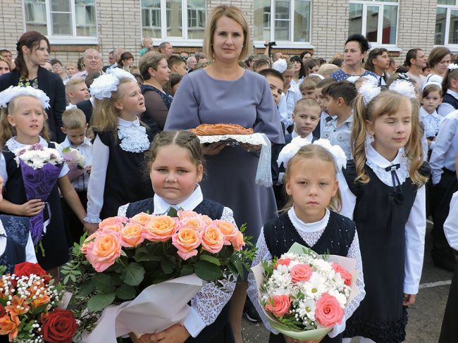 39 лет назад в СССР официально утверждён новый всенародный праздник - День знаний