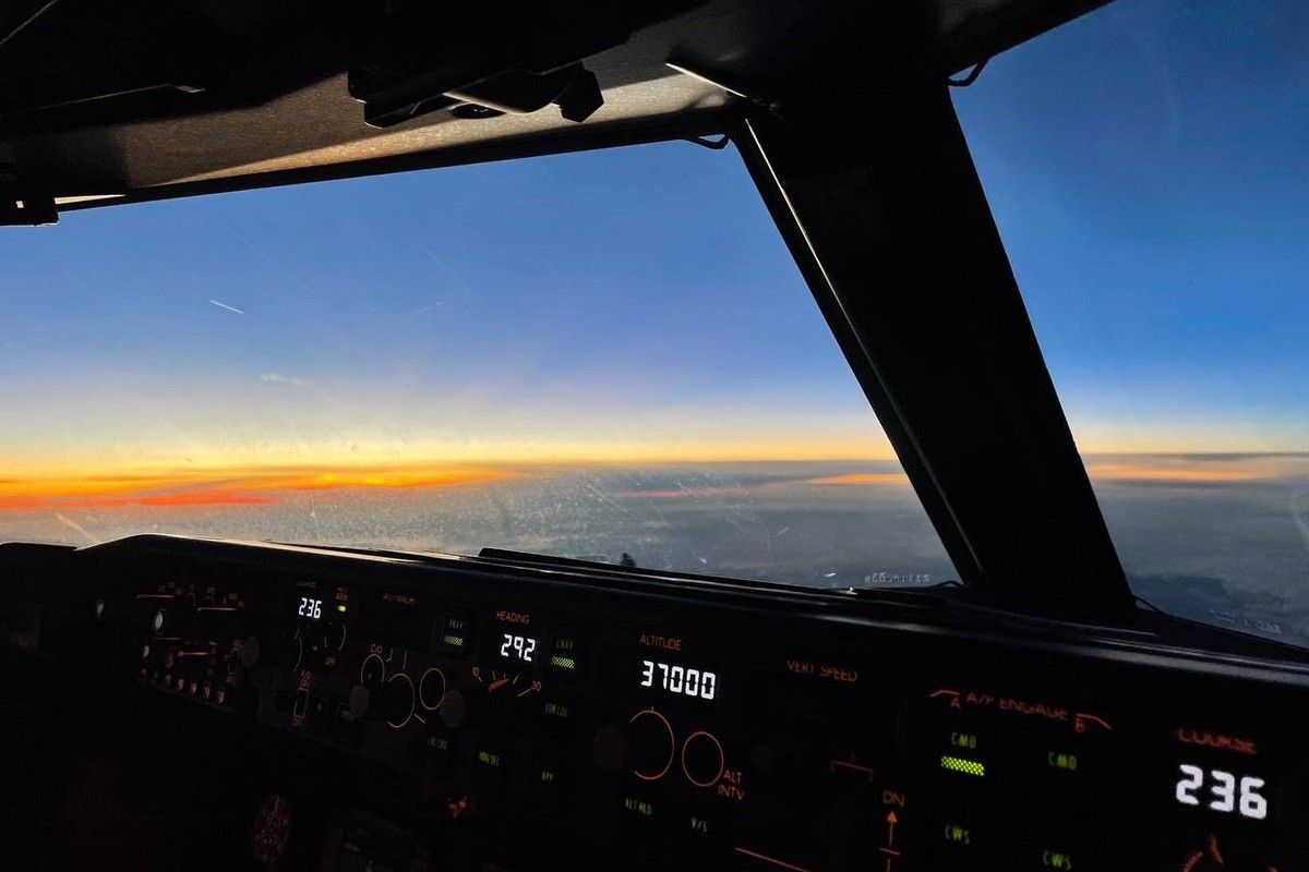 29 лет назад состоялся легендарный побег российских летчиков из Афганистана 29 лет назад состоялся легендарный побег российских летчиков из Афганистана