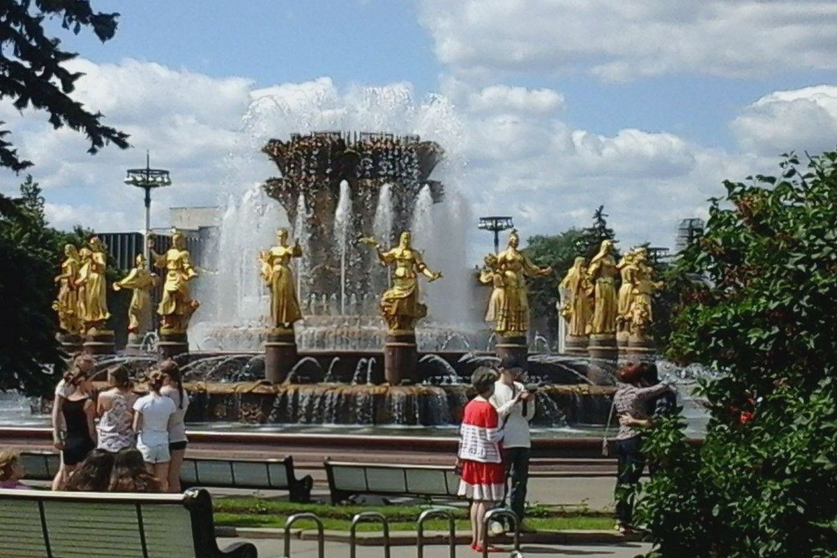 86 лет назад в Москве состоялось торжественное открытие ВДНХ 86 лет назад в Москве состоялось торжественное открытие ВДНХ