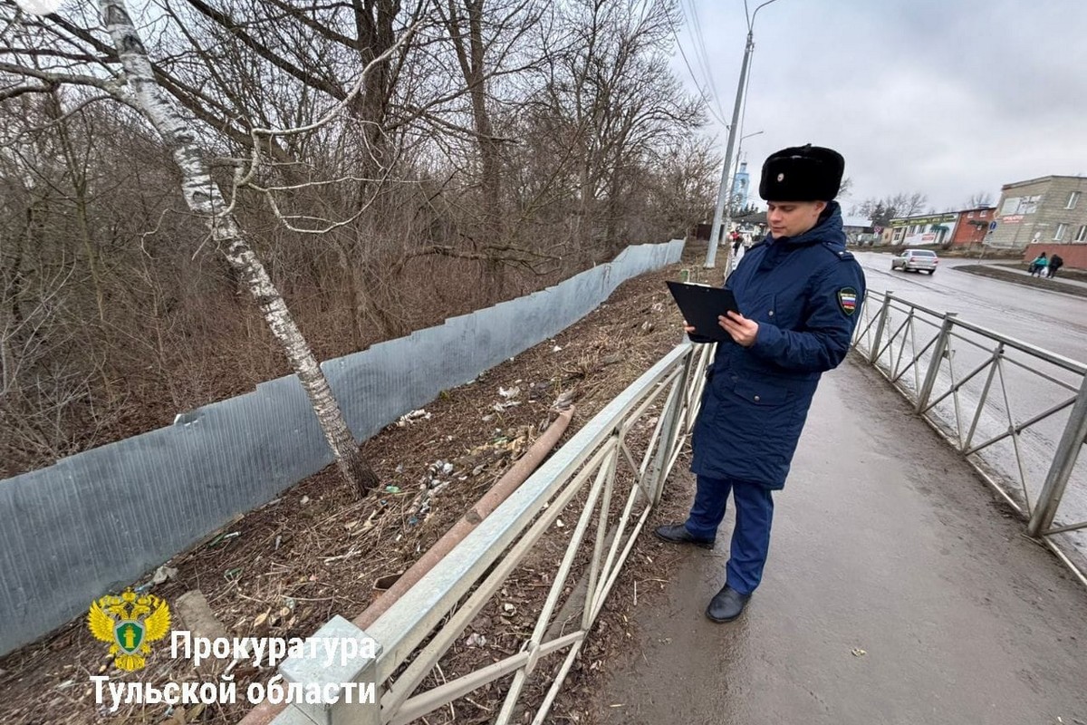 По представлению прокурора ликвидируют незаконную свалку По представлению прокурора ликвидируют незаконную свалку