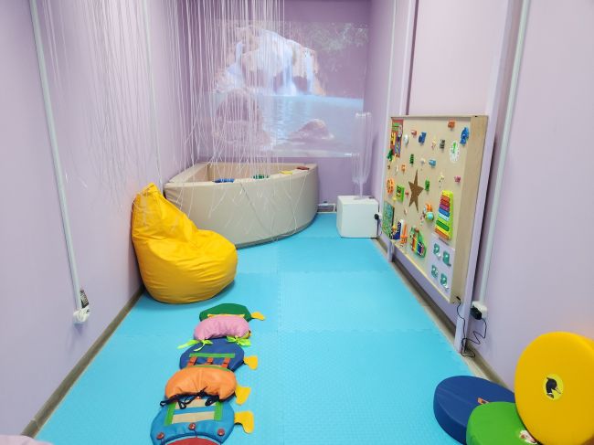 В детском саду № 18 открылась сенсорная комната для особенных ребятишек