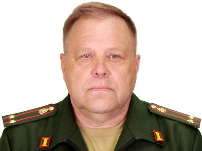 Олег Семёнов: «Серьезная техника, сложнейшая электроника и высокие технологии – вот что такое современная армия» Олег Семёнов: «Серьезная техника, сложнейшая электроника и высокие технологии – вот что такое современная армия»