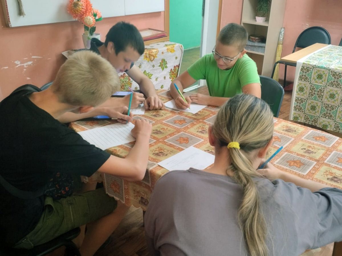 Молодые жители Кимовского района поддерживают участников СВО