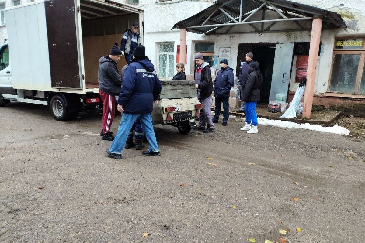 Жители Арсеньевского района поддерживают бойцов СВО Жители Арсеньевского района поддерживают бойцов СВО