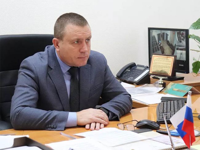 Глава администрации Донского Сергей Кулик провел прием населения по личным вопросам Глава администрации Донского Сергей Кулик провел прием населения по личным вопросам