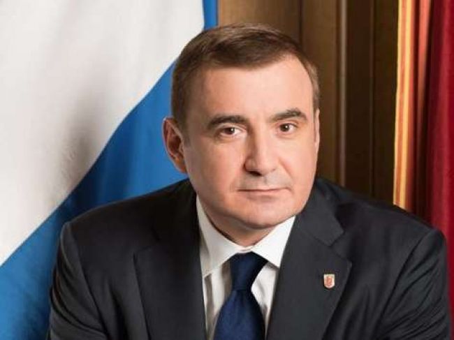 Алексей Дюмин обратился к жителям в связи с Международным днем пожилых людей