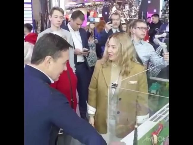 Губернатор Подмосковья посетил стенд Тульской области на выставке «Россия» ТулаСМИ