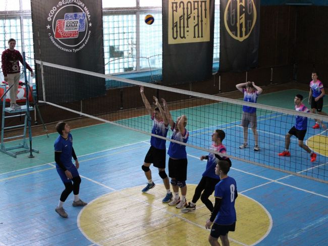 В «Спутнике» прошел волейбольный турнир в честь Героя РФ Александра Бойкова