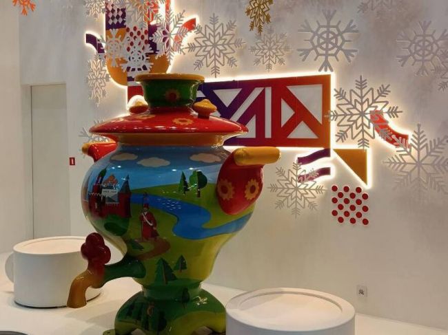 Тульский стенд на выставке «Россия» украсили к Новому году