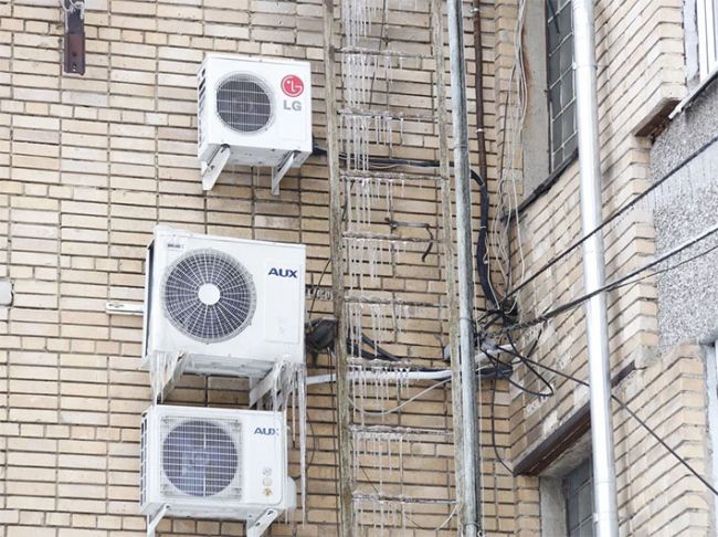 Верховный суд запретил ставить кондиционер без согласия соседей Верховный суд запретил ставить кондиционер без согласия соседей