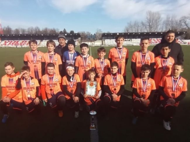 Юные дончане оказались лучшими на турнире по футболу в Новомосковске