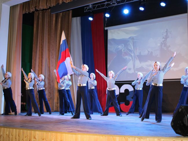В Доме культуры имени Молодцова прошел концерт в честь наших защитникив