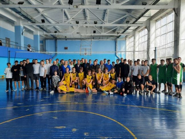 В Донском состоялось открытие волейбольного турнира в поддержку СВО