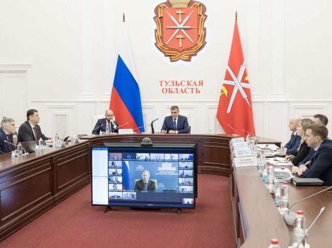 Алексей Дюмин провел заседание Комиссии Госсовета по направлению «Промышленность»