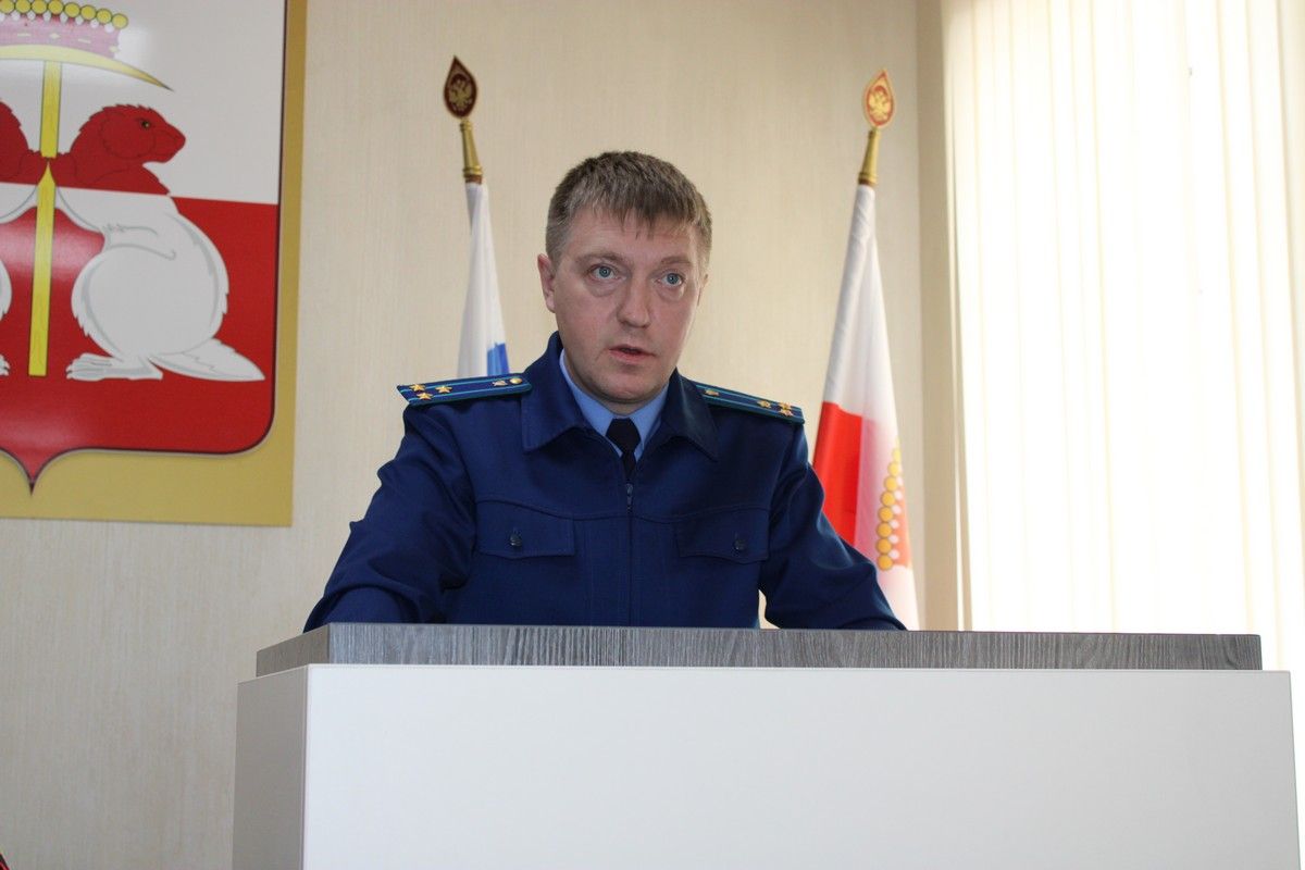 В Донском за прошлый год в прокуратуре решили 870 жалоб граждан
