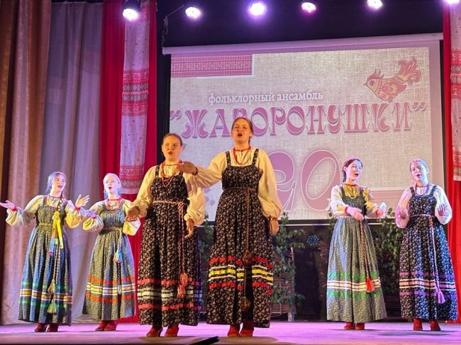 Фольклорный ансамбль «Жаворонушки» отметил свое двадцатилетие