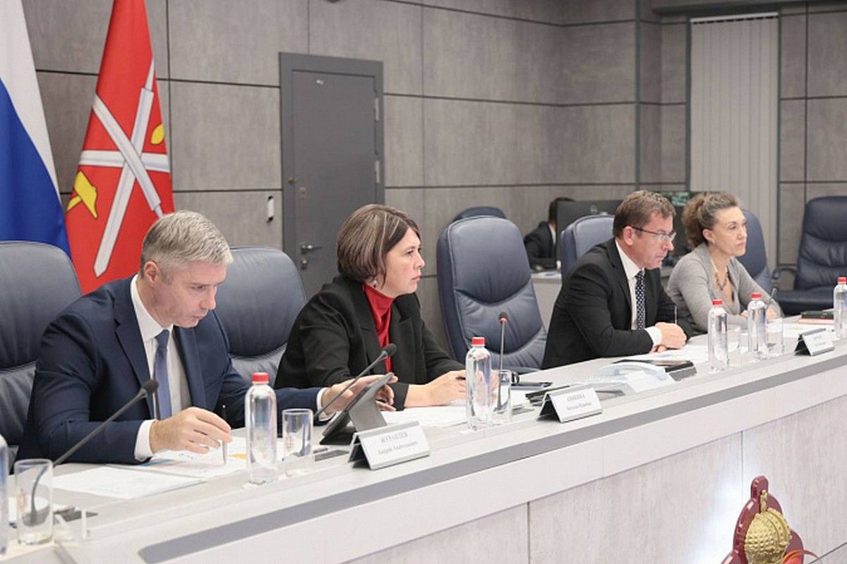 Обеспечение электроснабжения после непогоды остается на контроле главы региона Обеспечение электроснабжения после непогоды остается на контроле главы региона