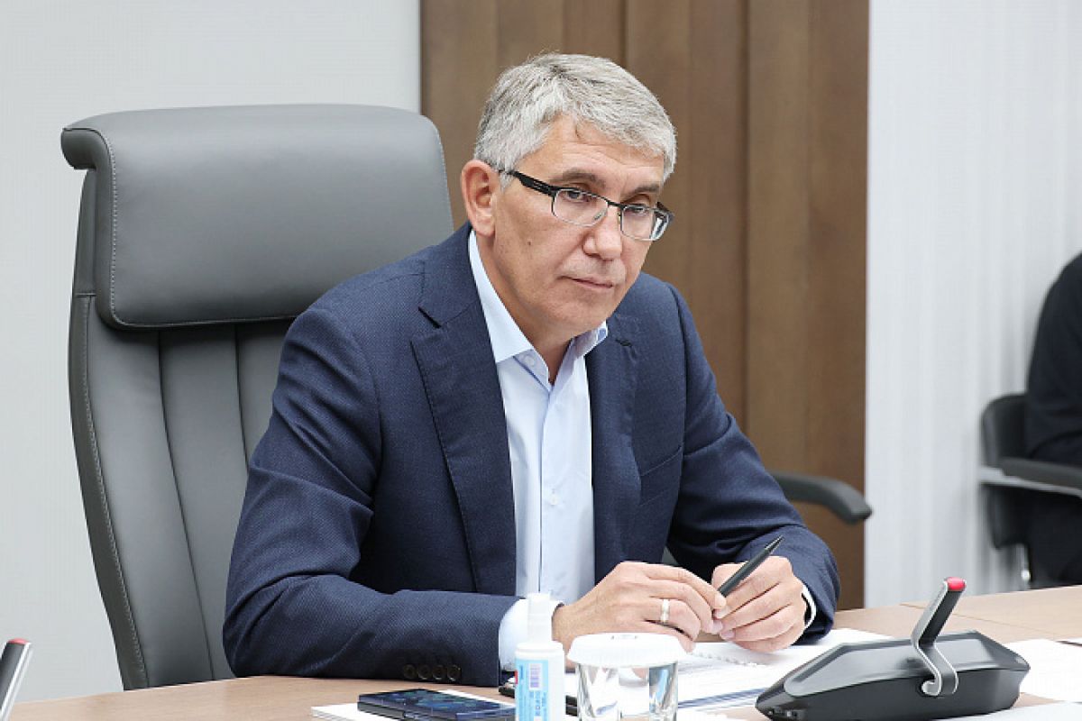 Дмитрий Миляев поделился планами на рабочую неделю Дмитрий Миляев поделился планами на рабочую неделю