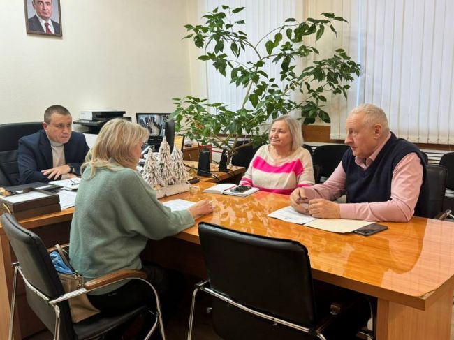 В Донском проходят еженедельные встречи с предпринимателями