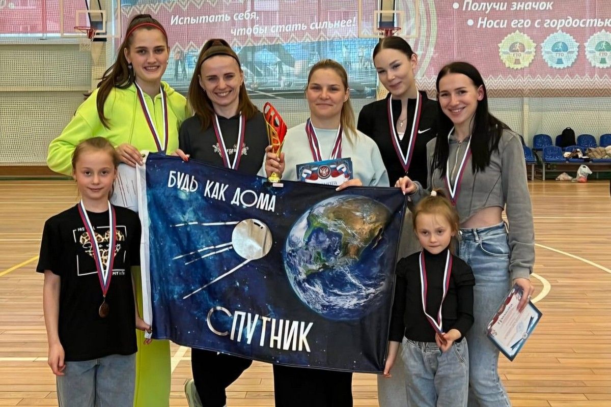 Донские волейболистки завоевали третье место на открытом чемпионате Новомосковска
