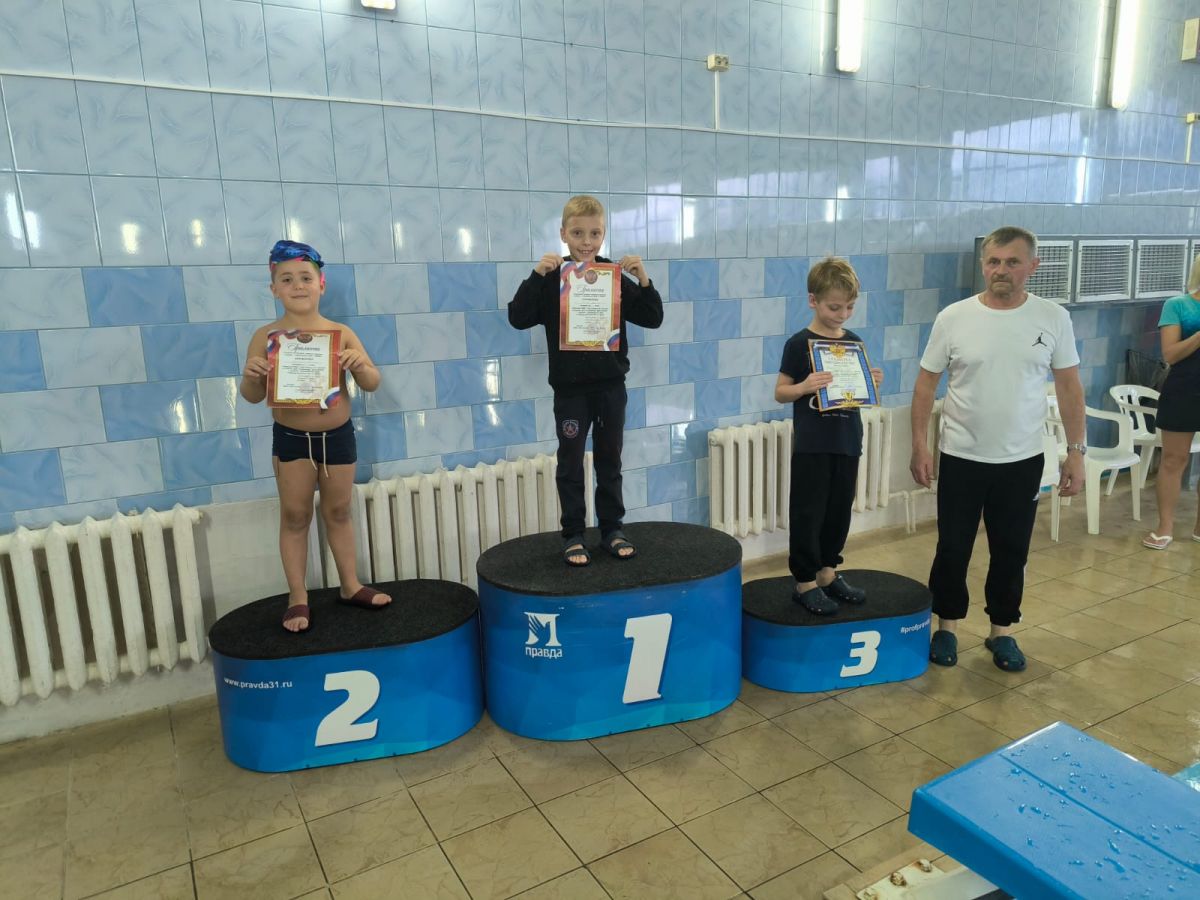 В Донском прошло открытое Первенство по плаванию В Донском прошло открытое Первенство по плаванию