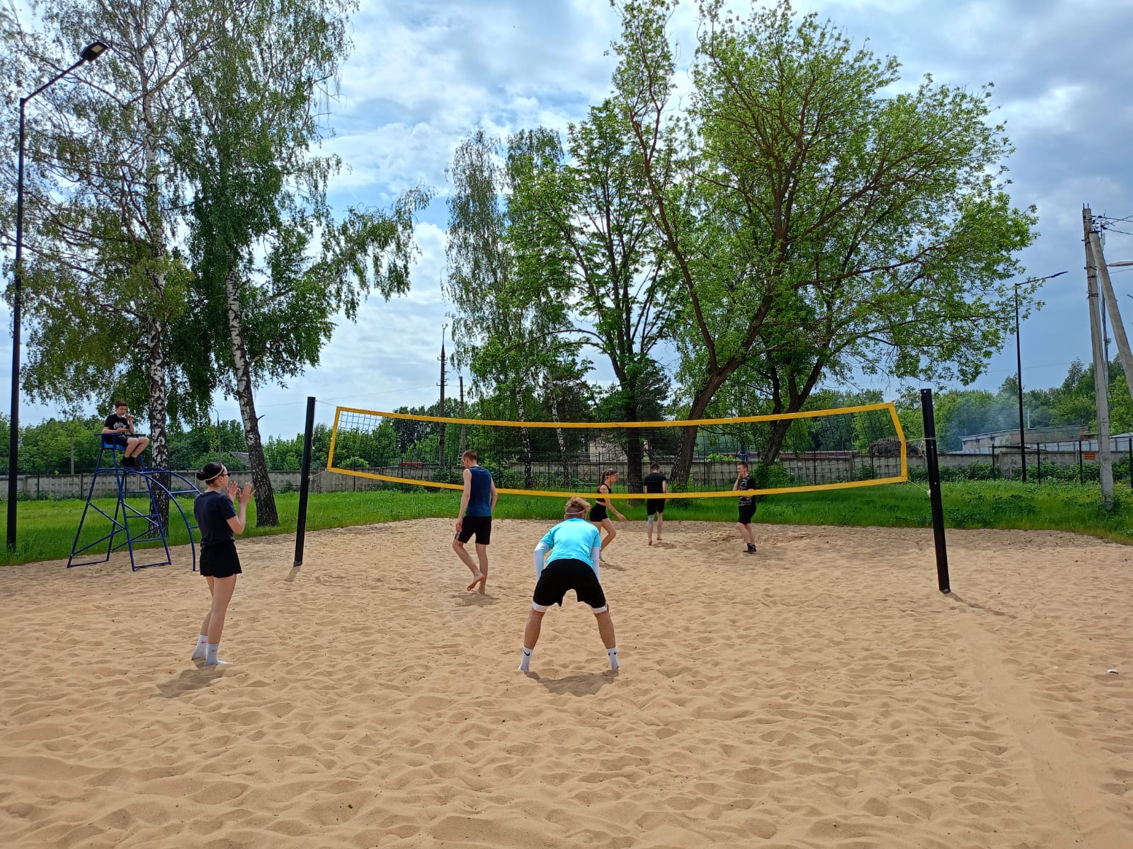 Лето Донской встретил турниром по волейболу