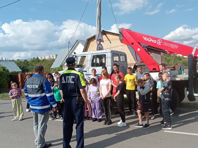 В «Тулэнерго» проводится декадник безопасности дорожного движения «Внимание – дети!»