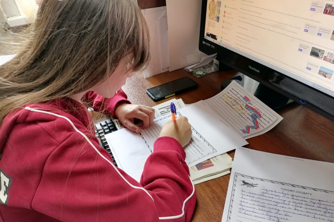 Пятиклассница из Кимовска написала письмо участникам СВО