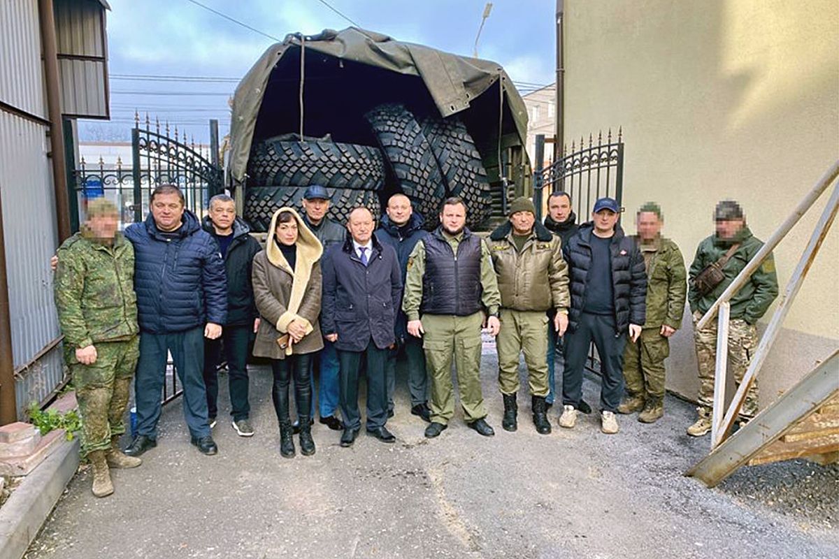 Никита Чусов принял участие в отправке гуманитарного груза для военнослужащих