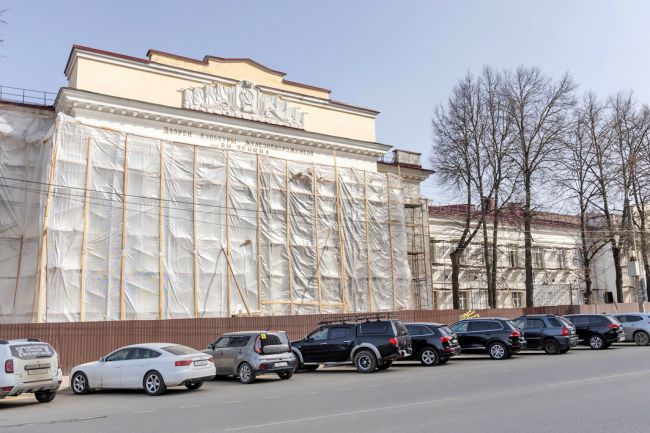 Ремонт Тульского областного центра молодежи завершится до конца года