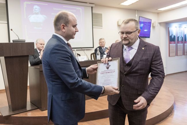 В Туле наградили коллективы предприятий ОПК и научных учреждений
