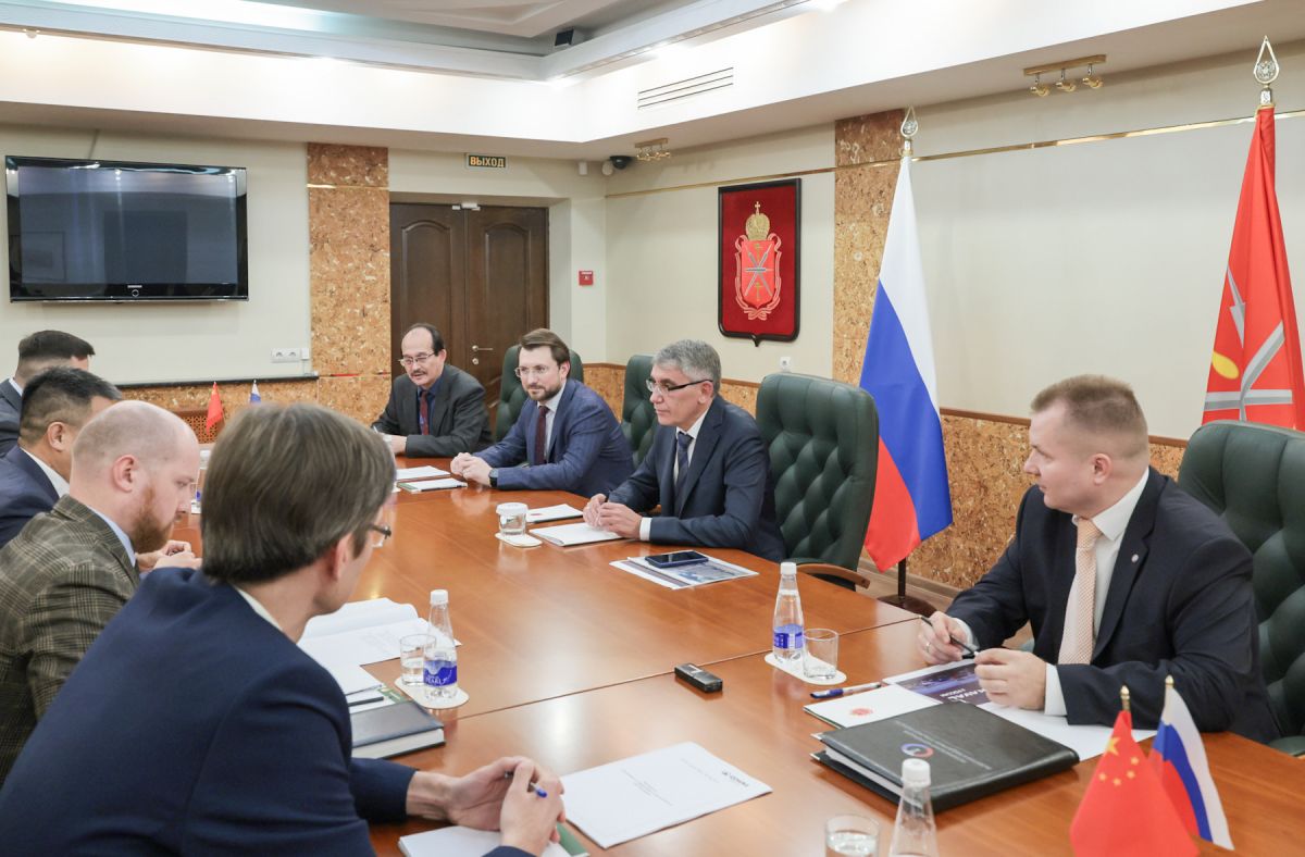 Дмитрий Миляев встретился с руководством ООО «Хавейл Мотор Мануфэкчуринг Рус» Дмитрий Миляев встретился с руководством ООО «Хавейл Мотор Мануфэкчуринг Рус»