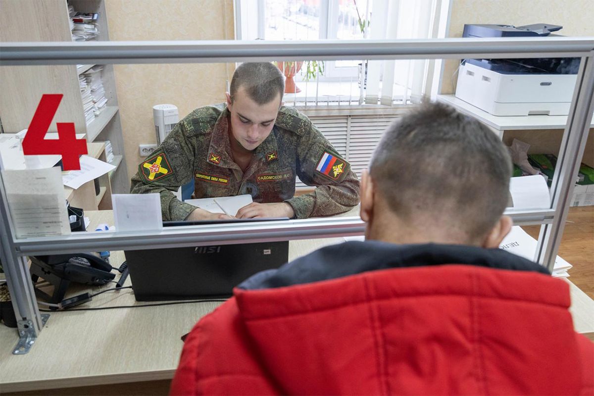В Тульской области в 5 раз увеличилось число желающих служить по контракту в зоне СВО В Тульской области в 5 раз увеличилось число желающих служить по контракту в зоне СВО