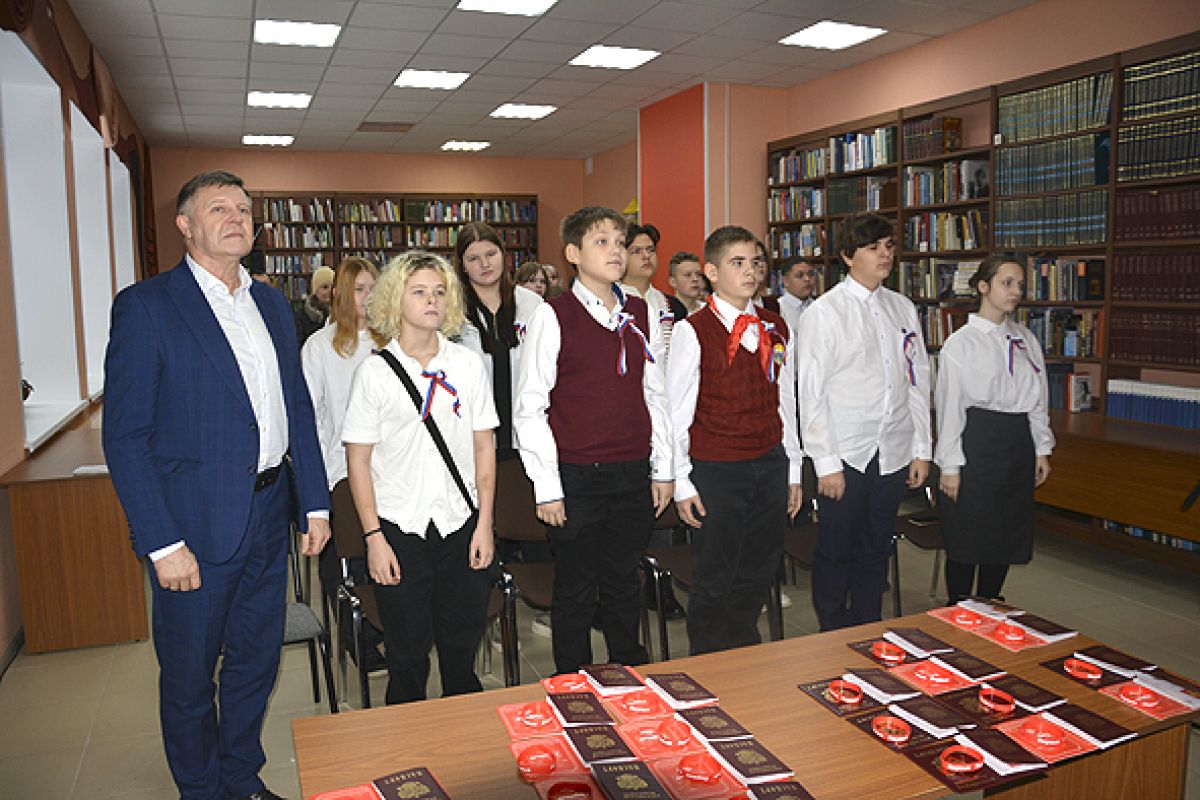 «Я – гражданин великой России! Этим горжусь!» «Я – гражданин великой России! Этим горжусь!»